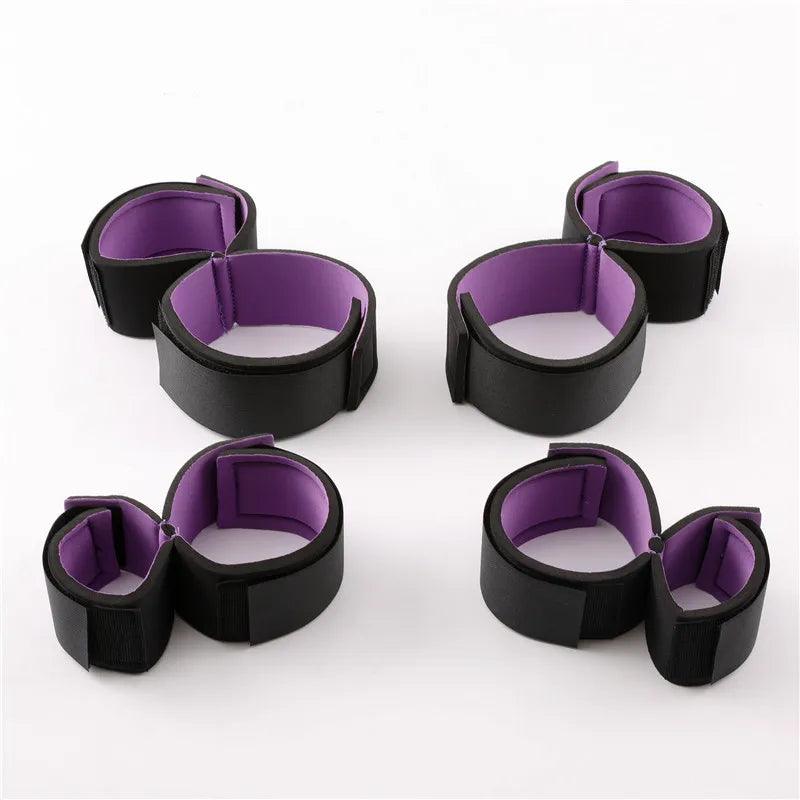 Full set contents laid flat all pieces included