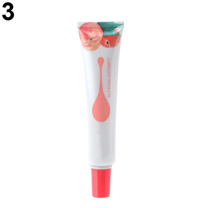 Lubricant bottle with cap detail