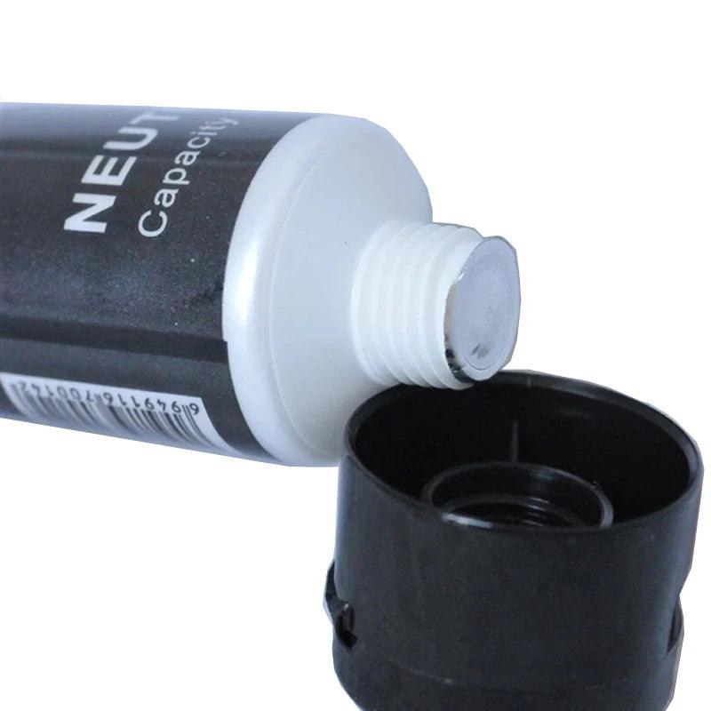Texture and consistency of lubricant on surface