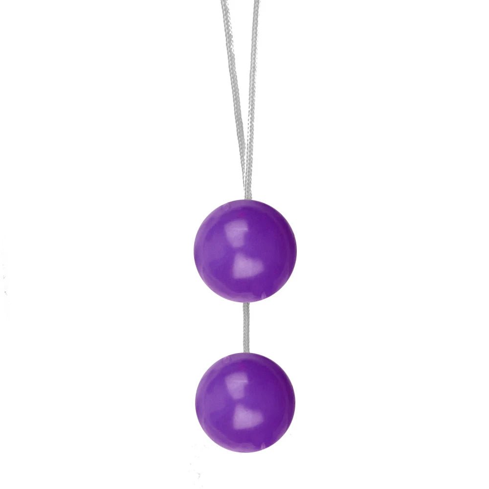 Multiple kegel ball sizes displayed together