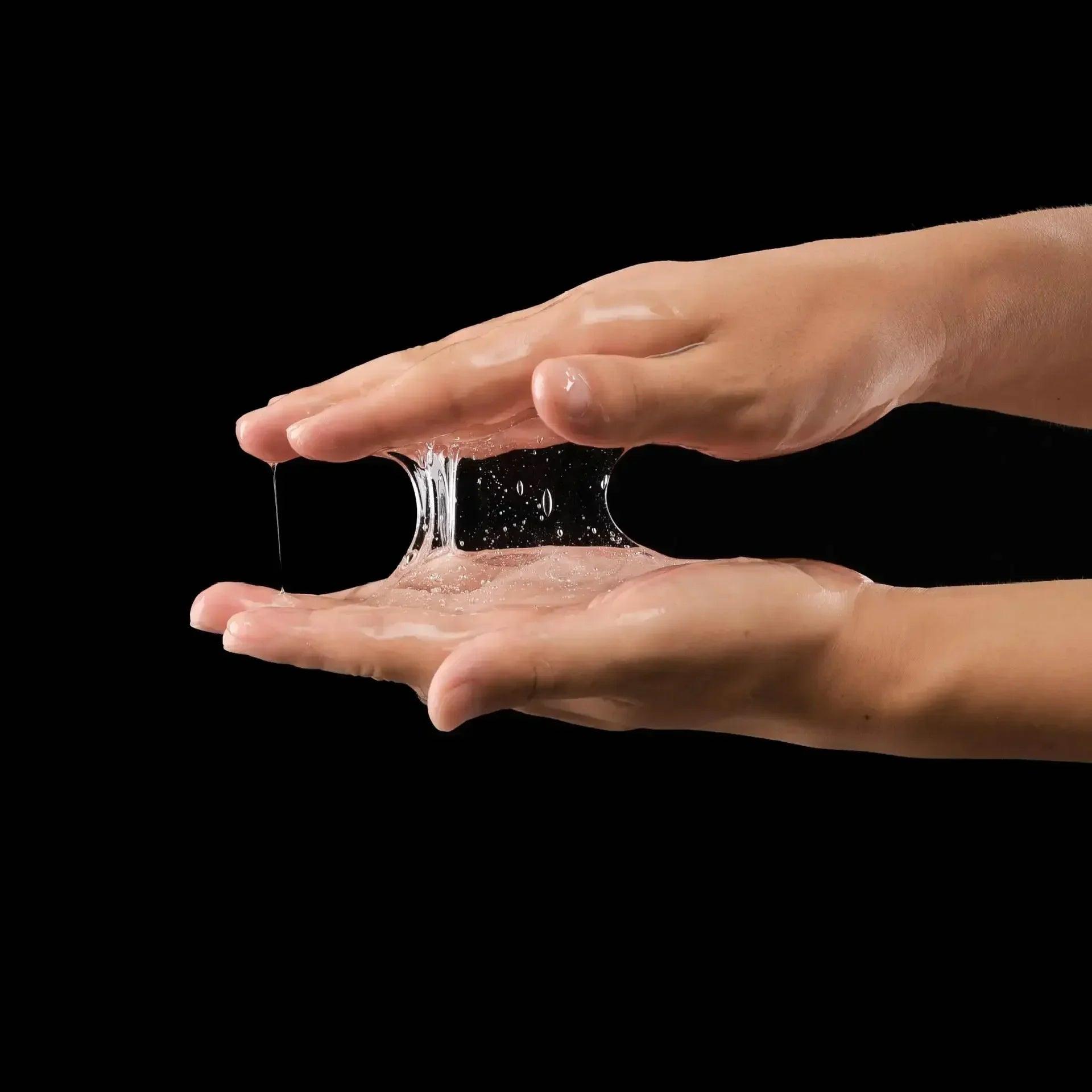 Texture and consistency of lubricant on surface