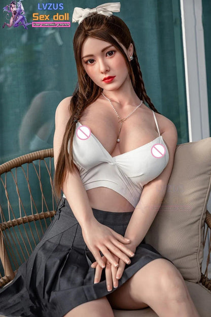 Rear view of adult companion figure