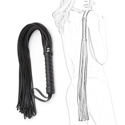 Restraint or cuff detail on bondage set