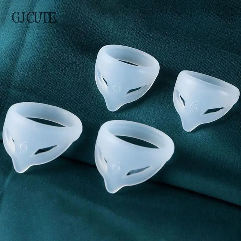 Set of rings displayed together in size order