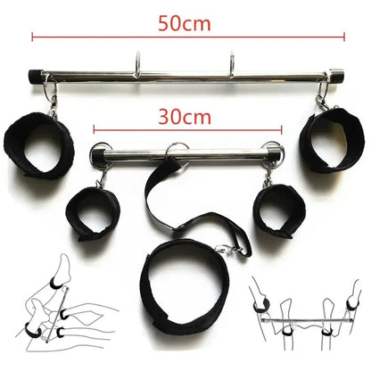 Restraint or cuff detail on bondage set