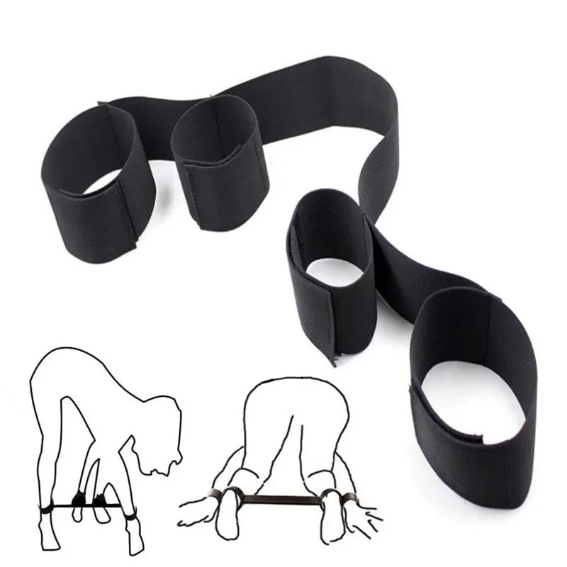 Restraint or cuff detail on bondage set