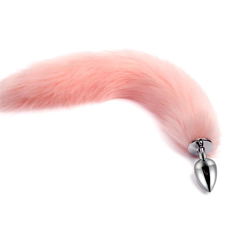 Colour and size variants of fox tail metal plug