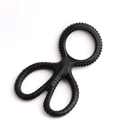 Set of rings displayed together in size order