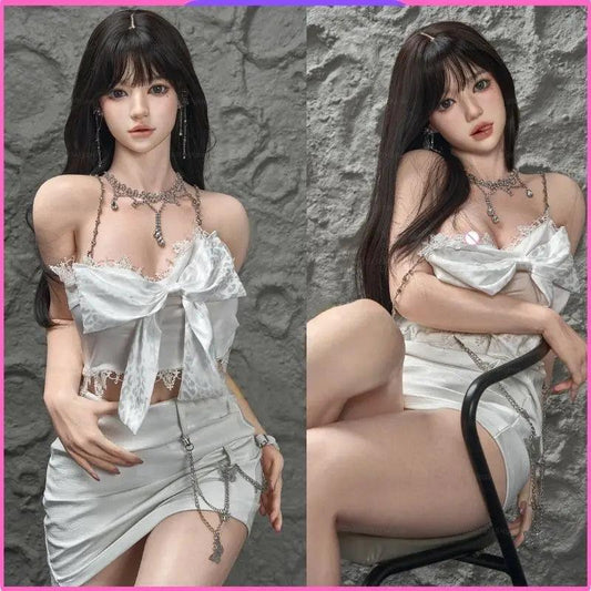 Full-size adult companion figure   front view