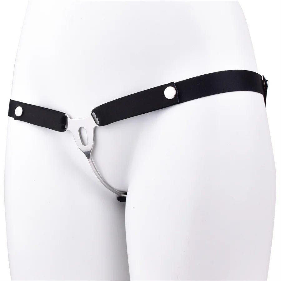 Adjustable buckle or closure detail