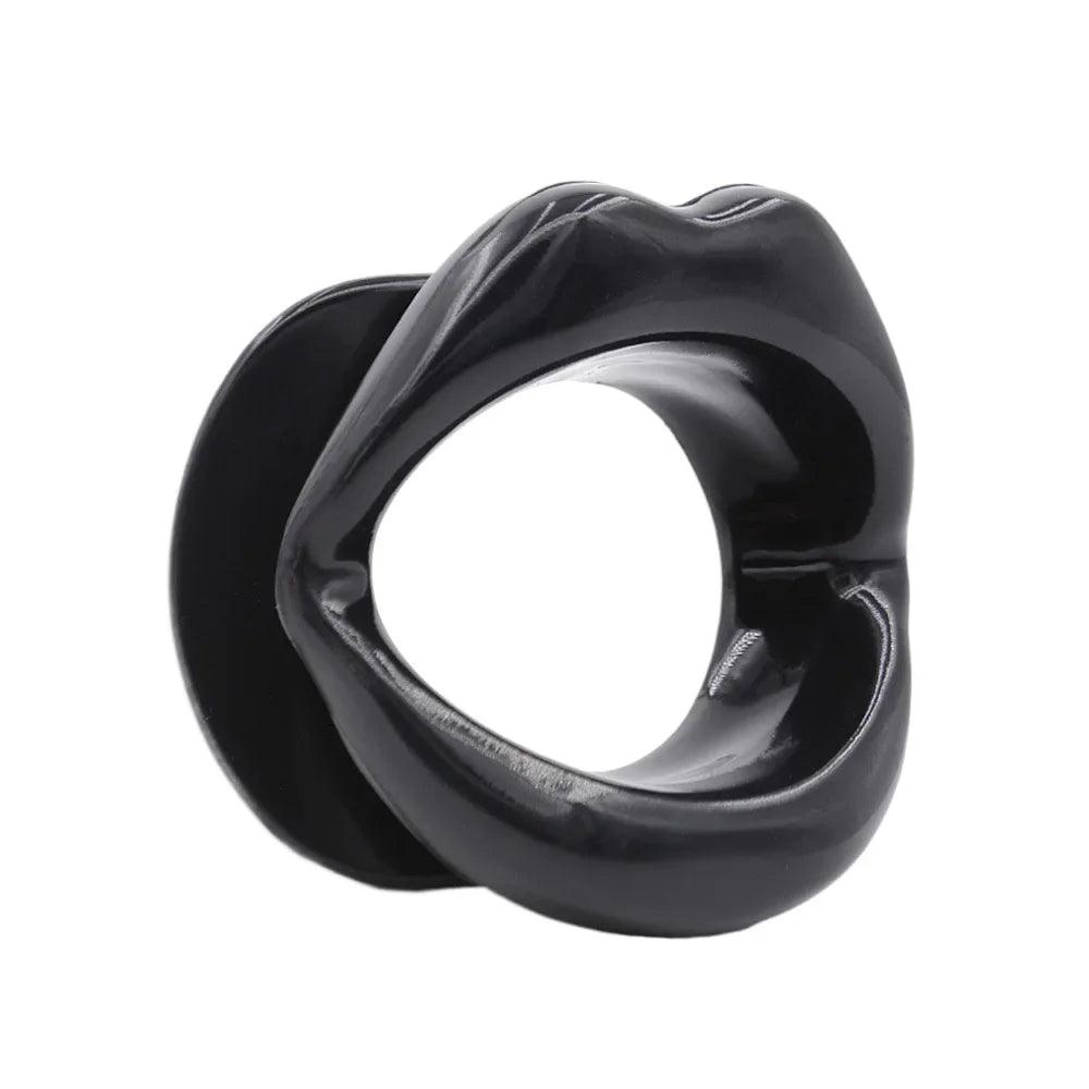 Adjustable buckle or closure detail