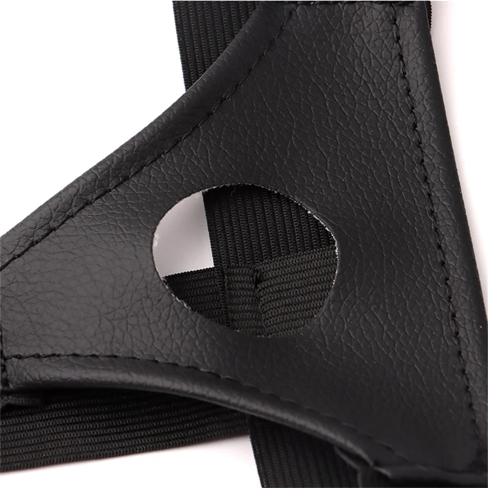 Leather Lingerie Set – closure detail