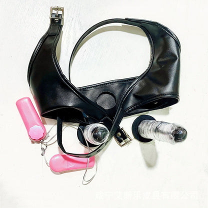 Restraint or cuff detail on bondage set