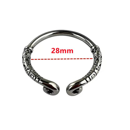 Ring with vibrator attachment detail