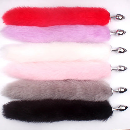 Size options for fox tail metal plug