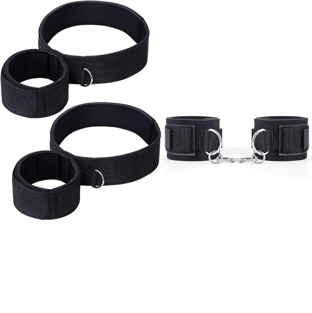 Restraint or cuff detail on bondage set