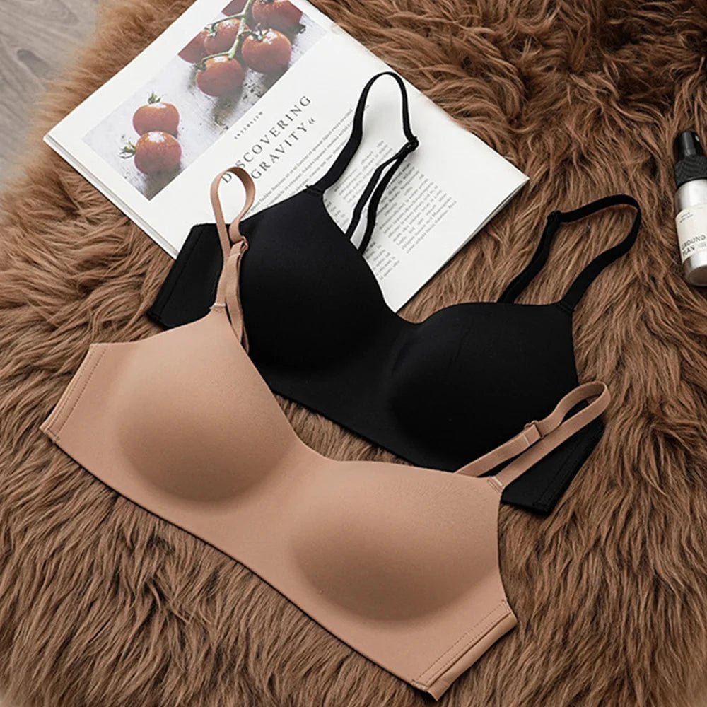 Close-up of material texture and finish on women's bras breathable seamless push-up tube top