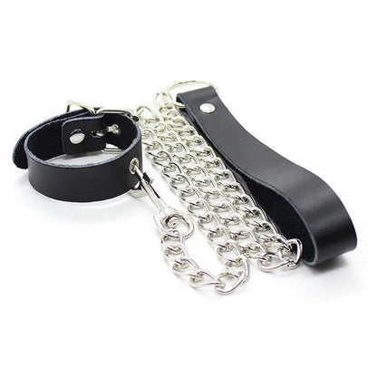 Adjustable buckle or closure detail