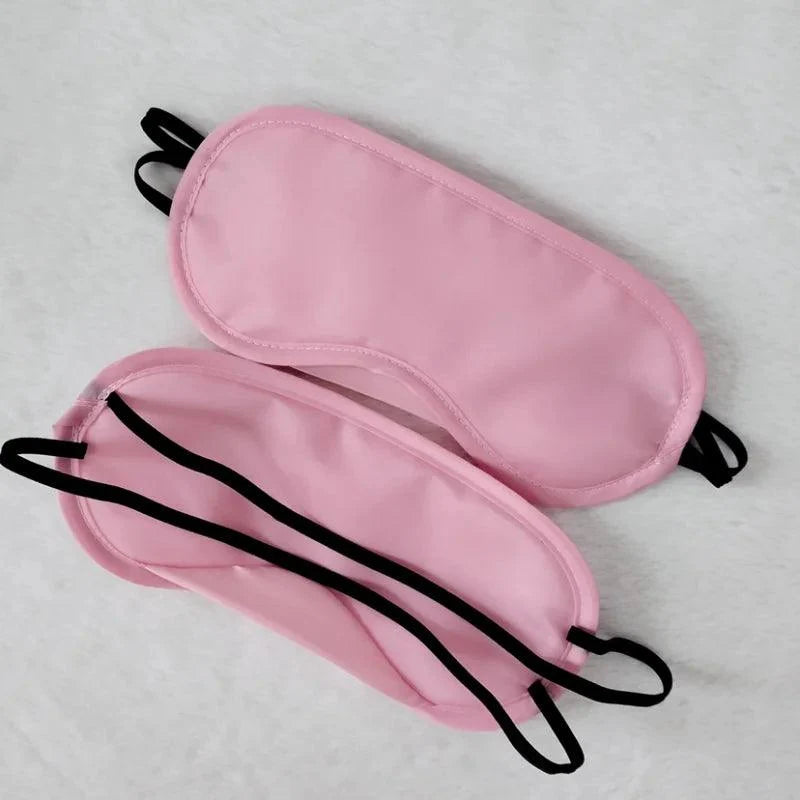 Pink blindfold included in the two-piece set