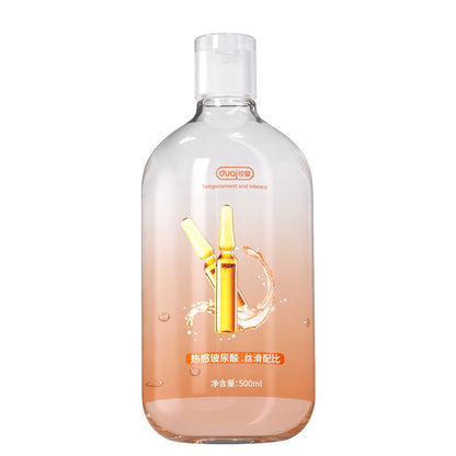 Lubricant bottle with cap detail