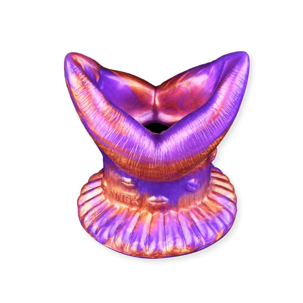 Tip detail of adult plug