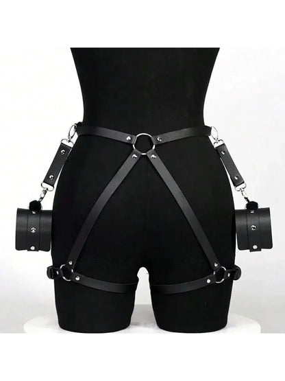 Adjustable buckle or closure detail