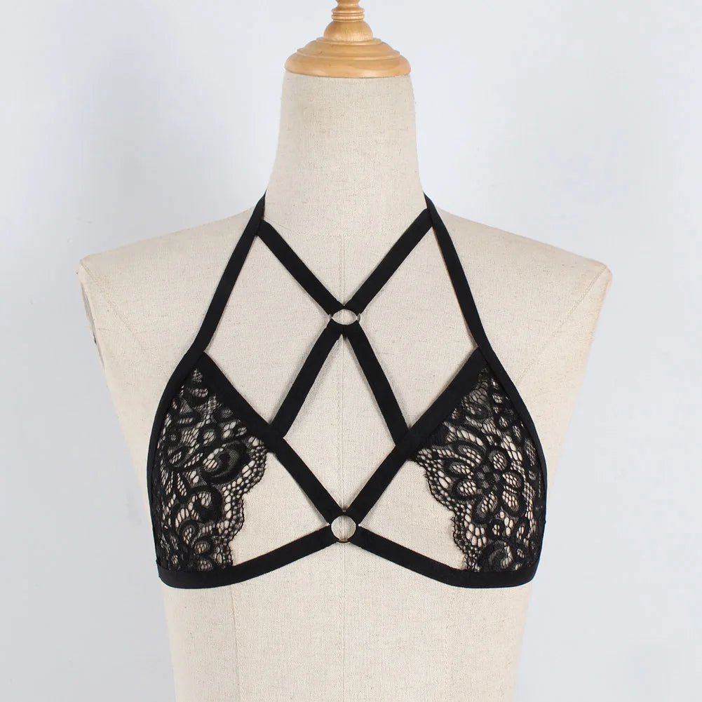 Multiple sizes of women's bras breathable seamless push-up tube top displayed together