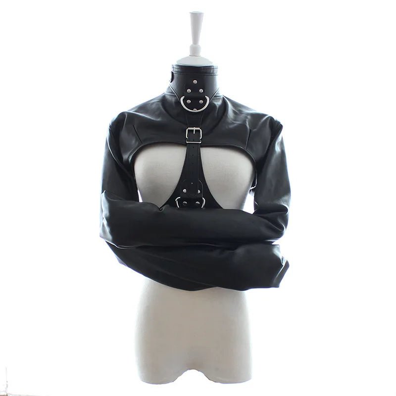 Restraint or cuff detail on bondage set