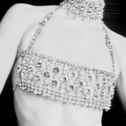 Close-up of material texture and finish on stone fans round top jewellery woman 2024 rhinestone