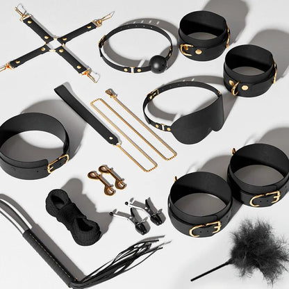 Restraint or cuff detail on bondage set