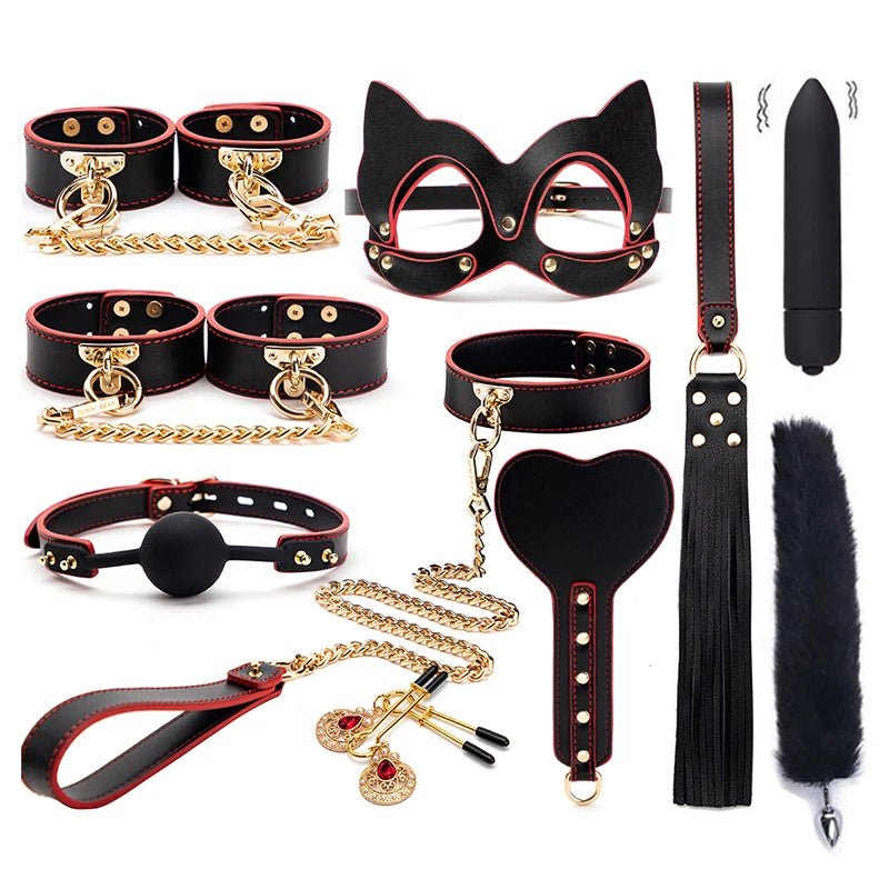 Restraint or cuff detail on bondage set