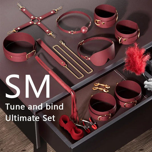 Bondage accessory   product overview on neutral background