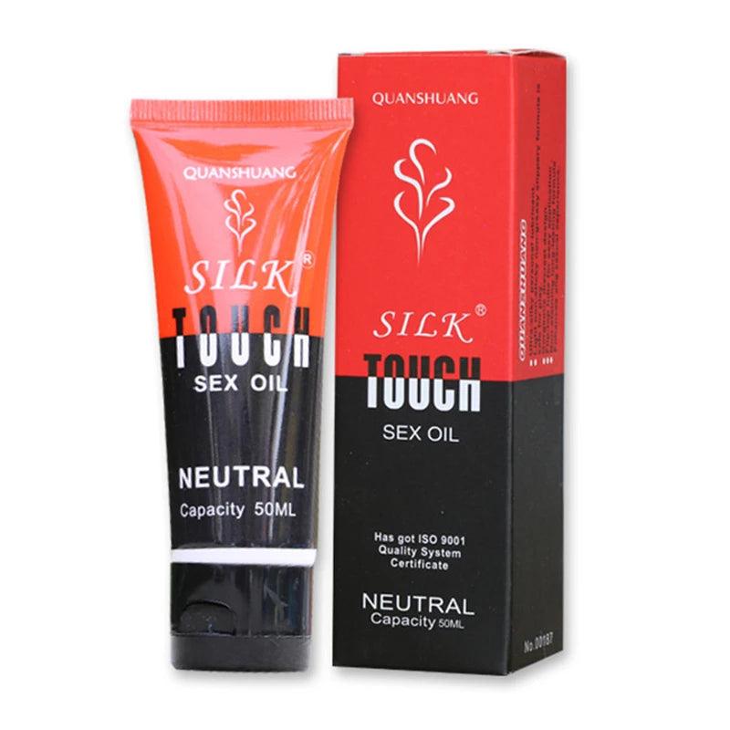 Lubricant bottle with cap detail