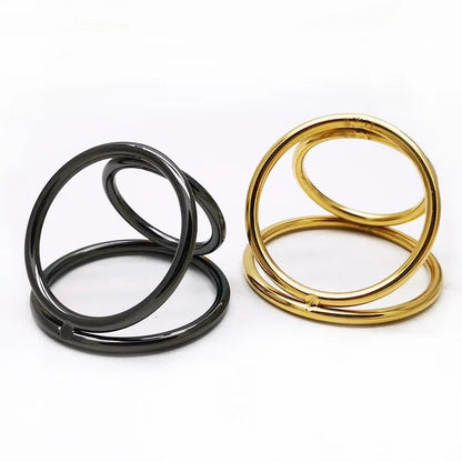 Bondage accessory   product overview on neutral background