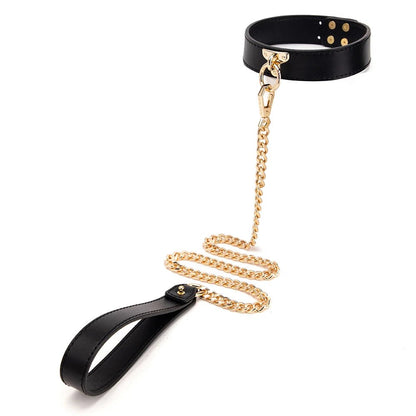 Bondage accessory   product overview on neutral background