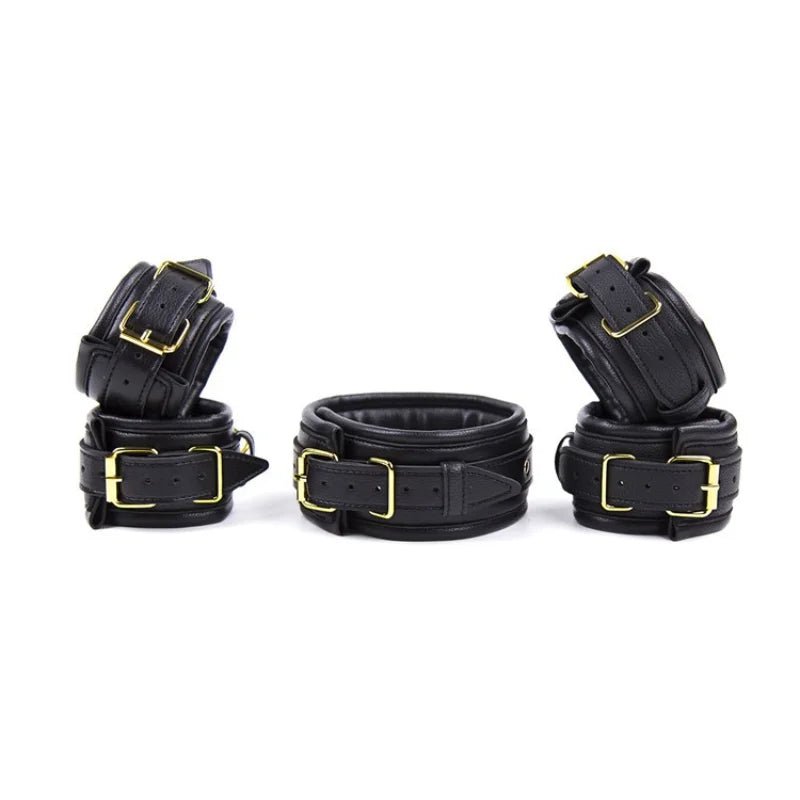 Restraint or cuff detail on bondage set